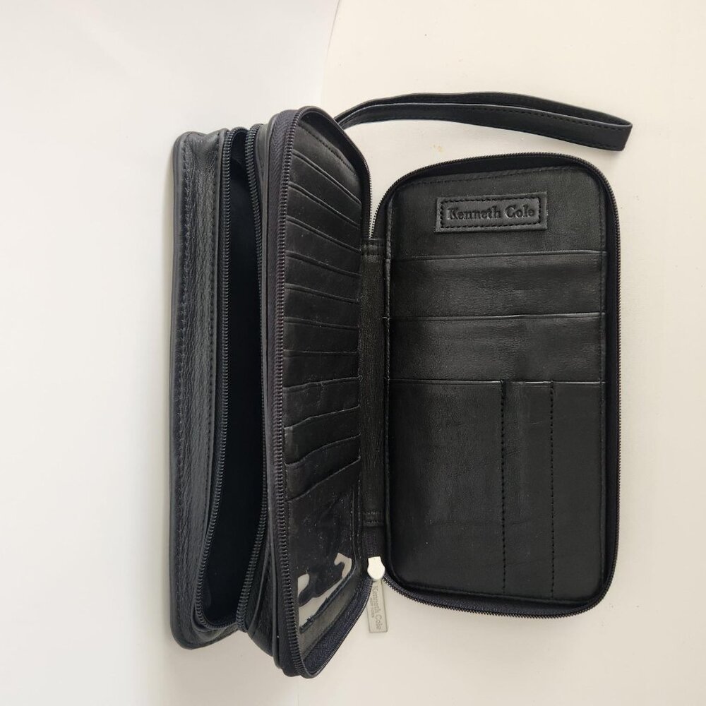 Kenneth Cole New York Black Leather Zip Around Travel Case Unisex